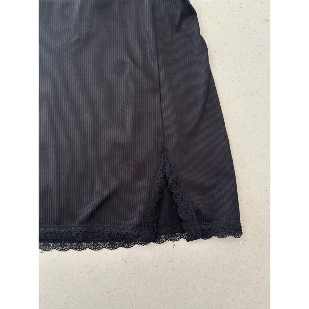 H&M Black Ribbed Mini Skirt Lace Trim Side Slit Stretch Y2K Size S - Picture 5 of 10